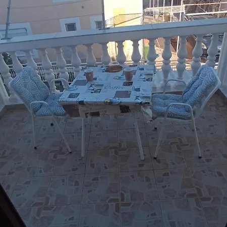 Vinko Cvitan Apartment Tribalj